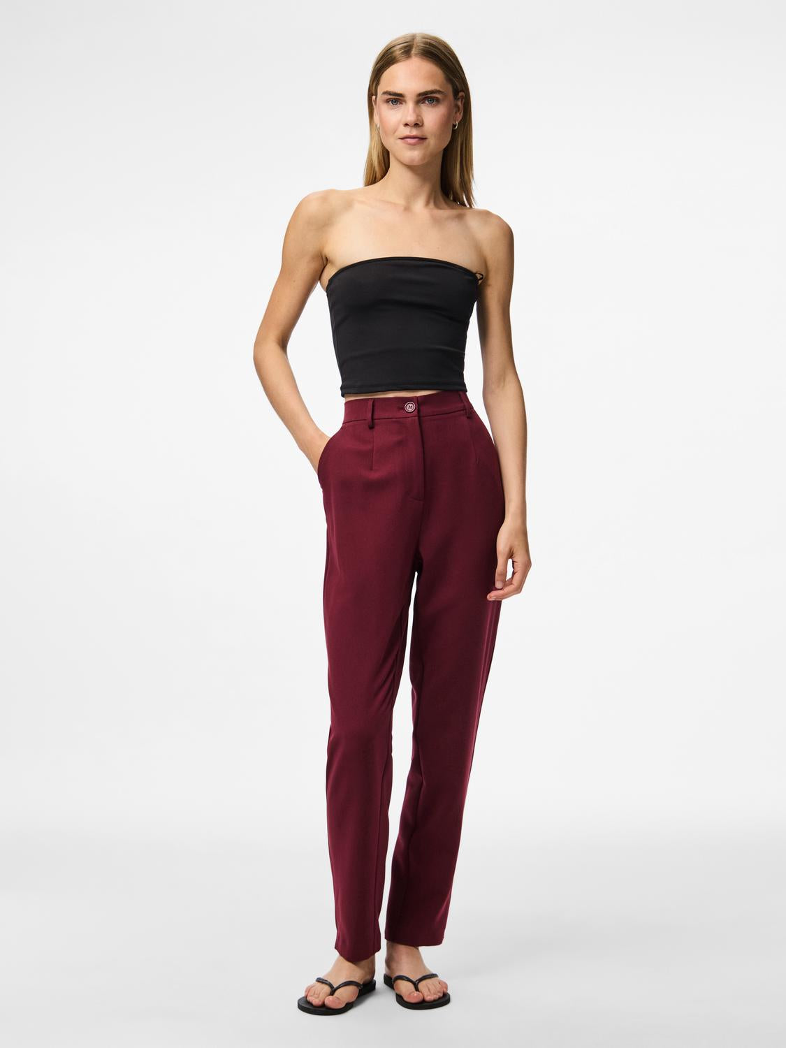 model_shot-front_full